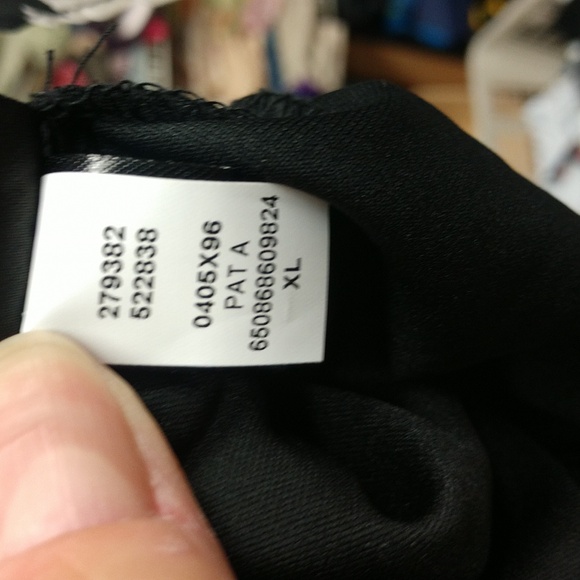 AB Studio Top - Picture 6 of 6